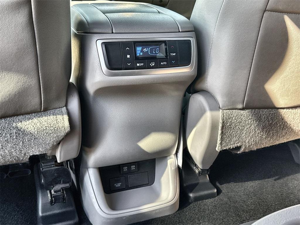 used 2017 Toyota Highlander car, priced at $26,191