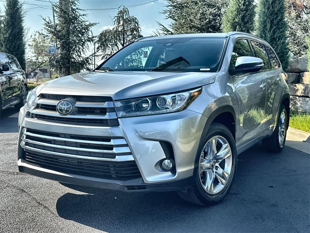 used 2017 Toyota Highlander car, priced at $28,991
