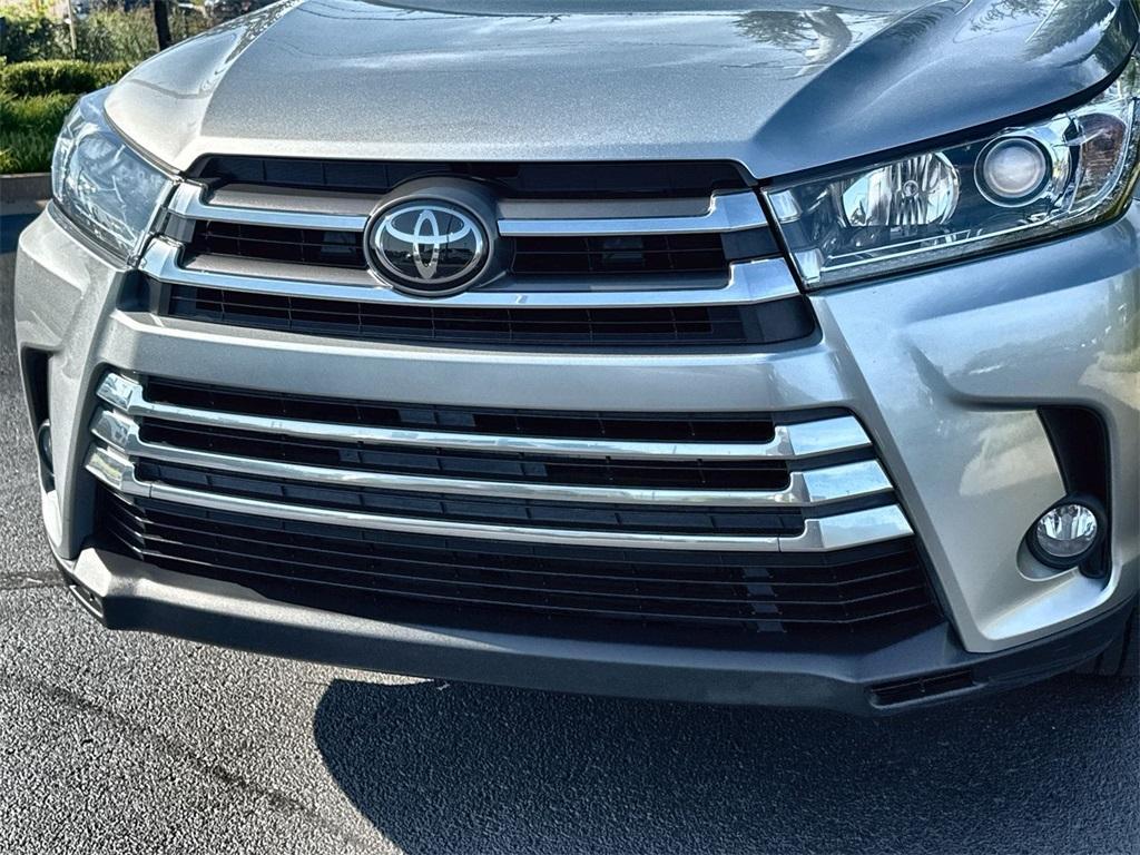 used 2017 Toyota Highlander car, priced at $26,191