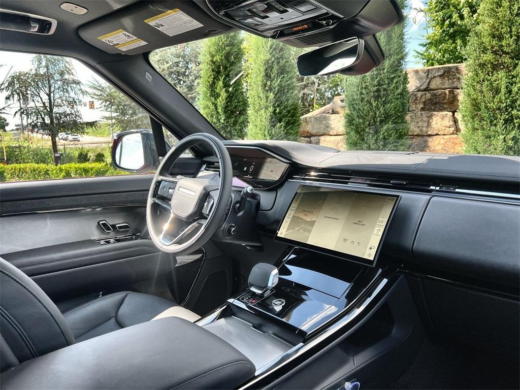 new 2025 Land Rover Range Rover Sport car, priced at $118,925