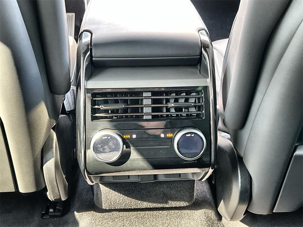 new 2025 Land Rover Range Rover Sport car, priced at $118,925