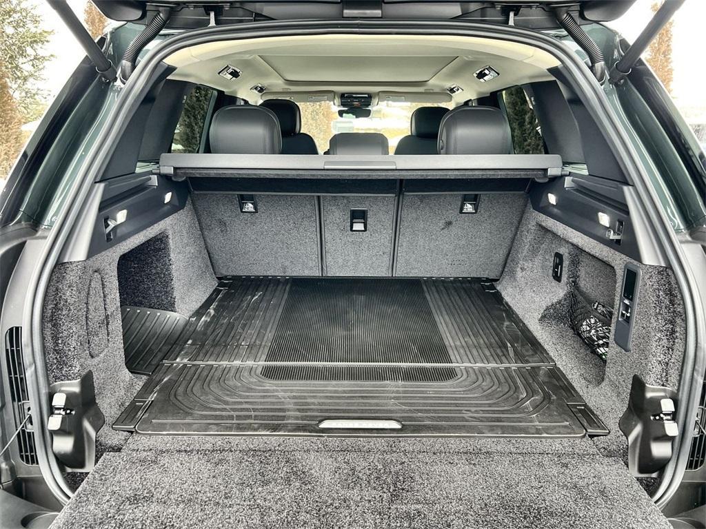 new 2025 Land Rover Range Rover car, priced at $139,980