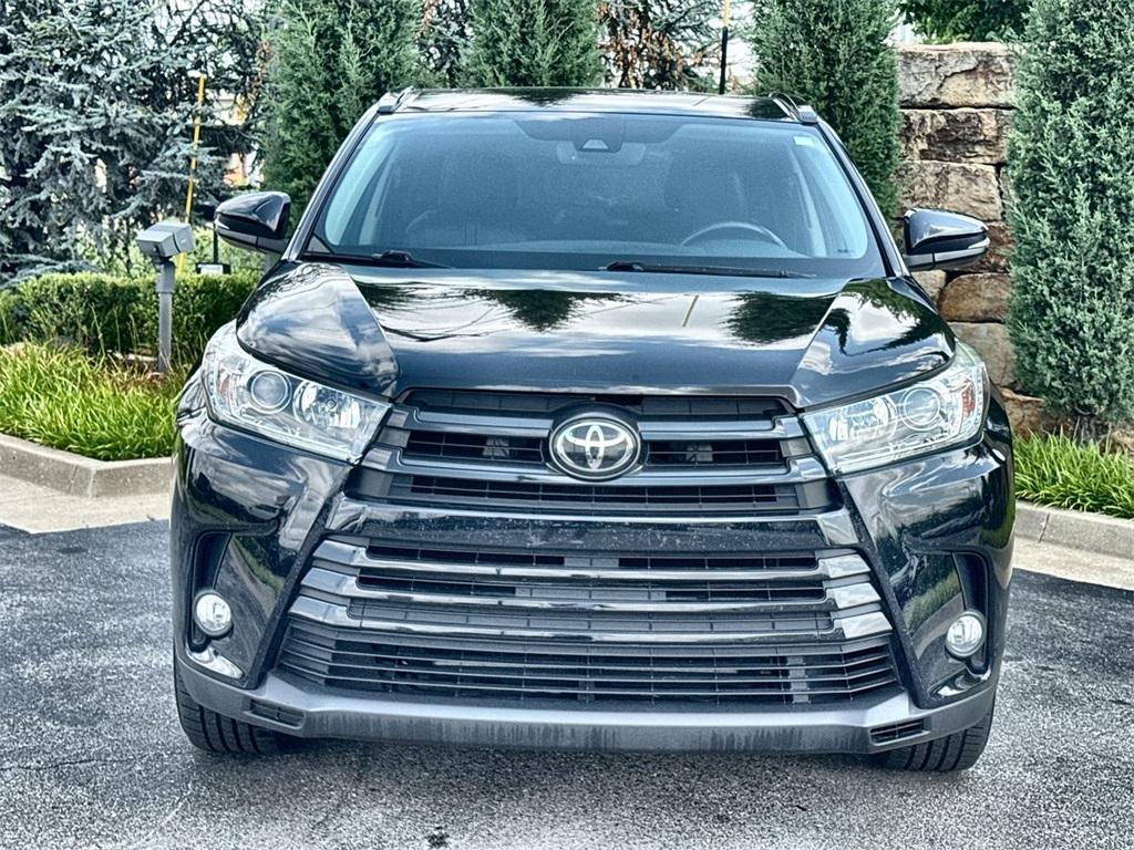 used 2017 Toyota Highlander car, priced at $22,381