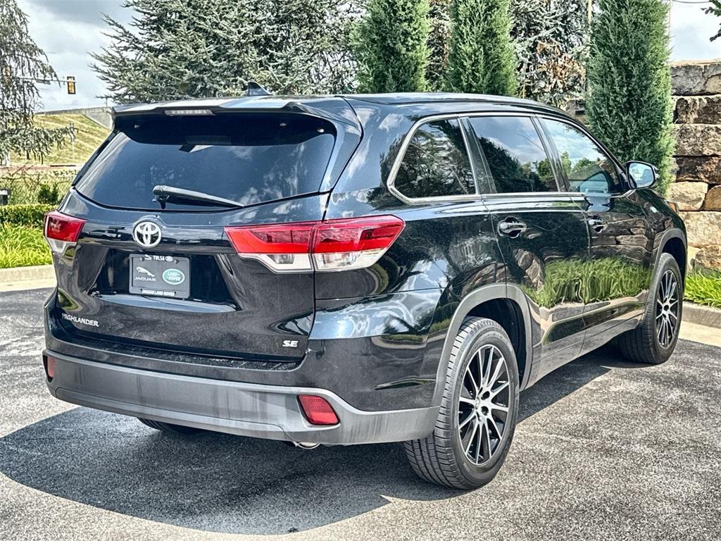 used 2017 Toyota Highlander car, priced at $22,381