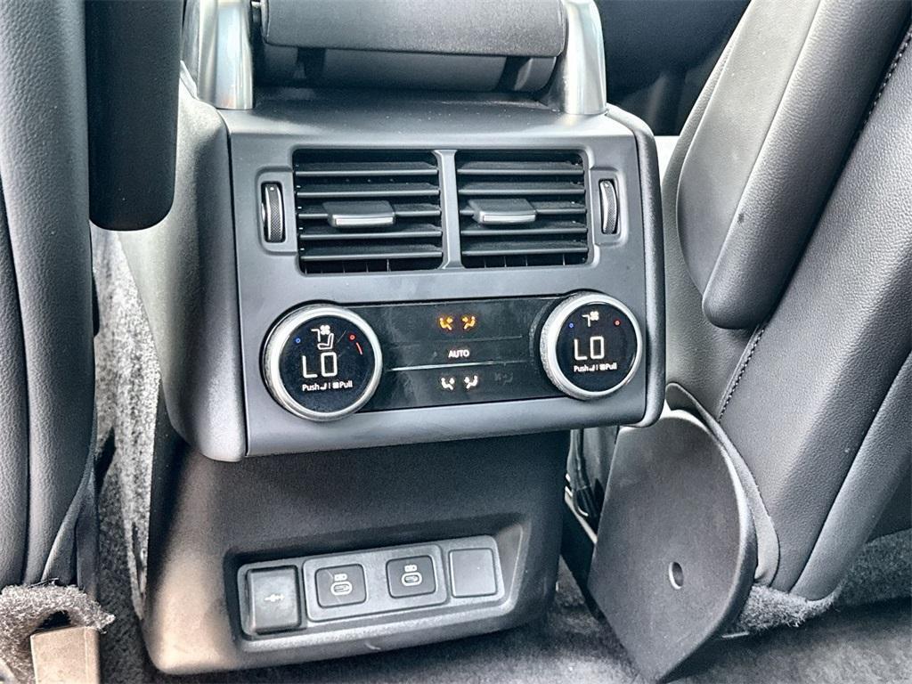 used 2025 Land Rover Discovery car, priced at $58,991