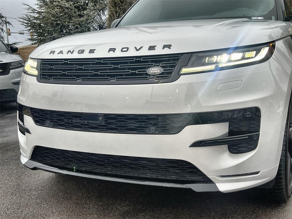 new 2025 Land Rover Range Rover Sport car, priced at $132,895