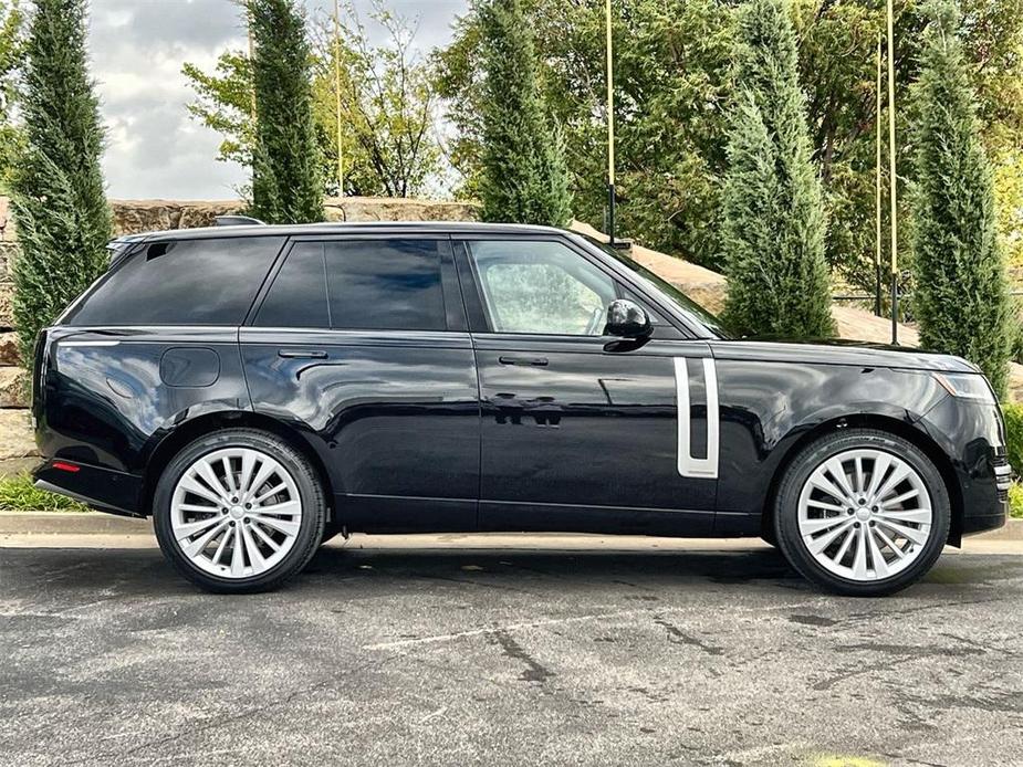 new 2025 Land Rover Range Rover car, priced at $174,030