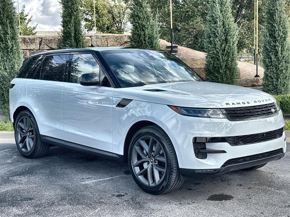 new 2025 Land Rover Range Rover Sport car, priced at $91,290