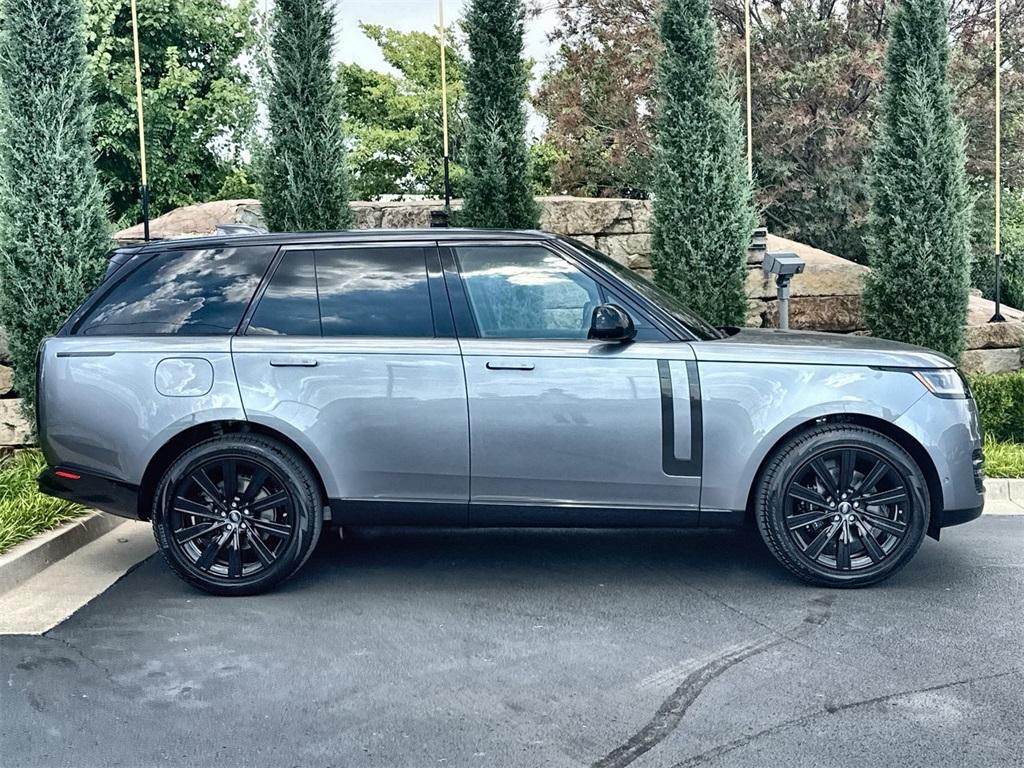 new 2025 Land Rover Range Rover car, priced at $121,105