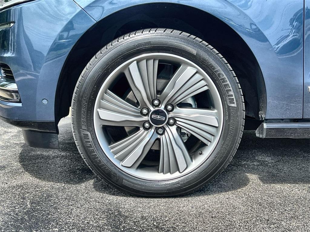 used 2018 Lincoln Navigator car, priced at $33,991