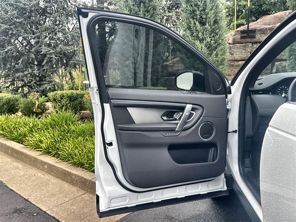 new 2025 Land Rover Discovery Sport car, priced at $59,693