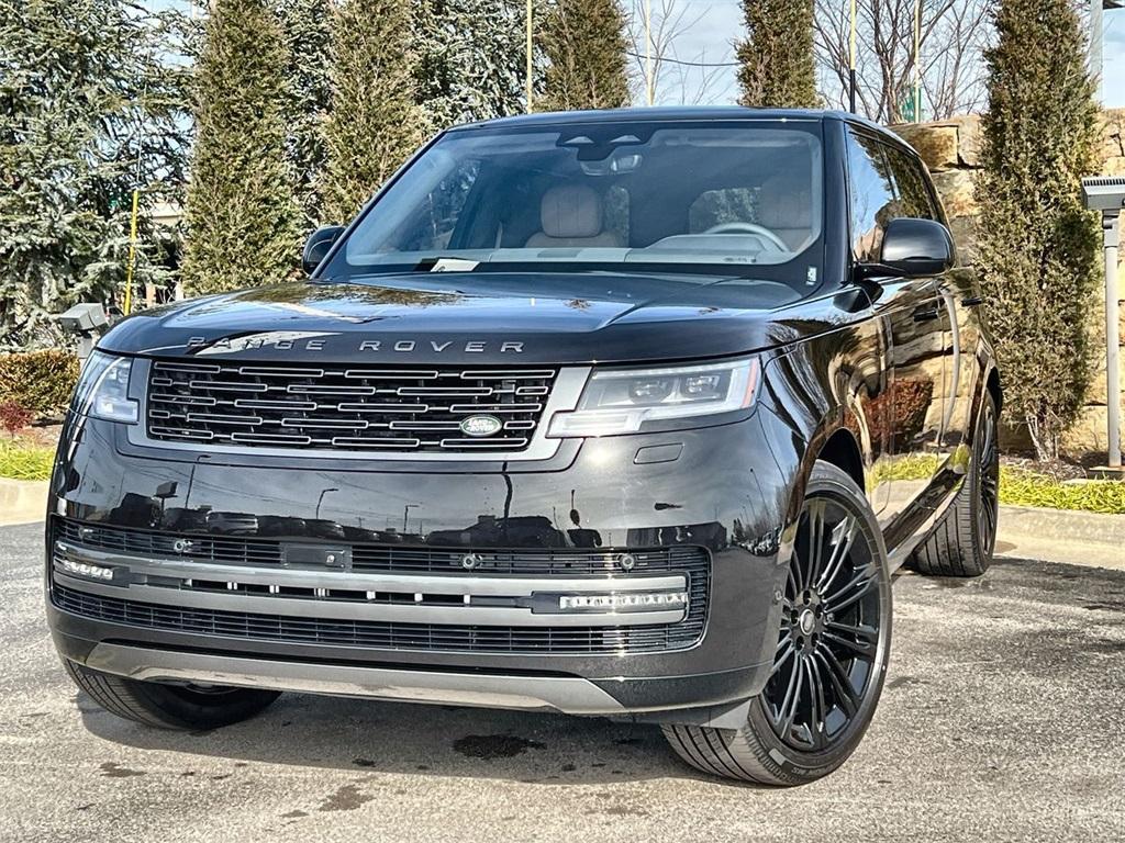 new 2025 Land Rover Range Rover car, priced at $132,625