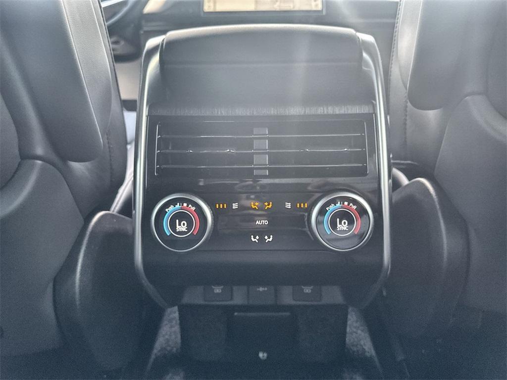new 2025 Land Rover Range Rover car, priced at $152,005