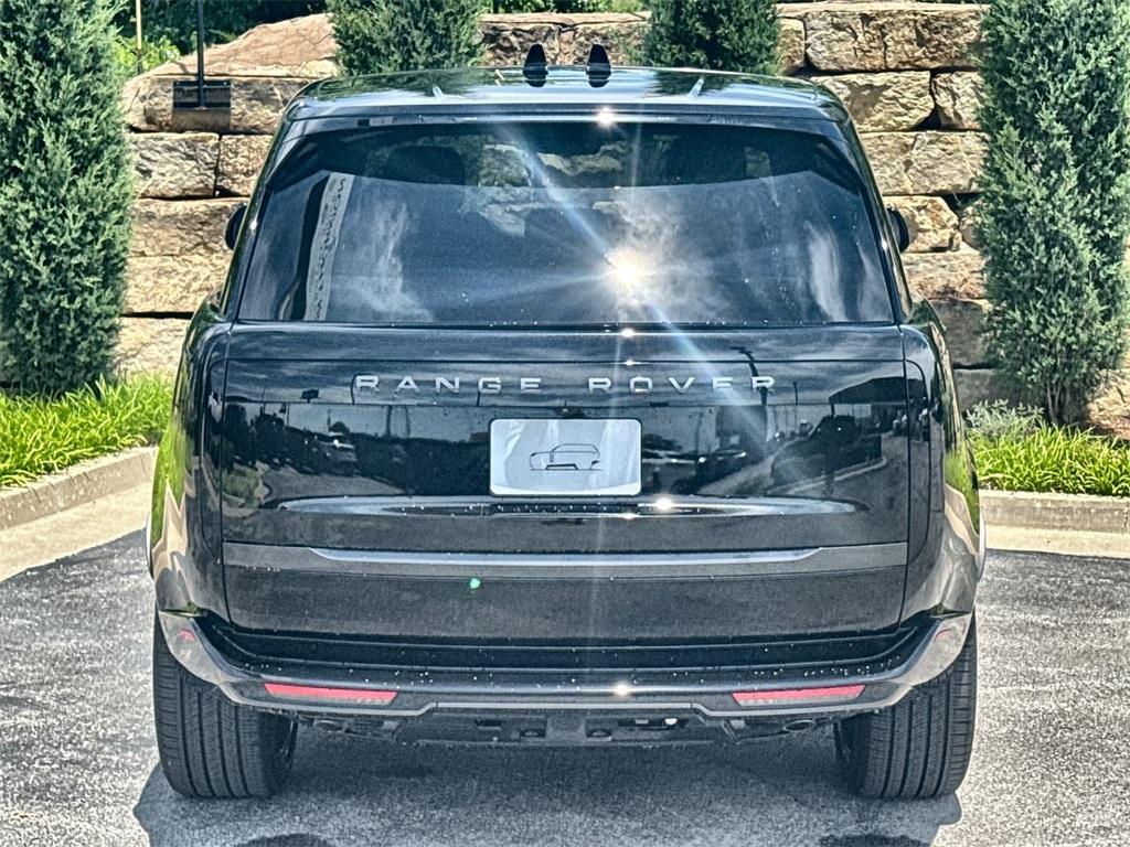 new 2025 Land Rover Range Rover car, priced at $152,005