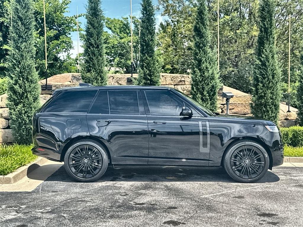 new 2025 Land Rover Range Rover car, priced at $152,005