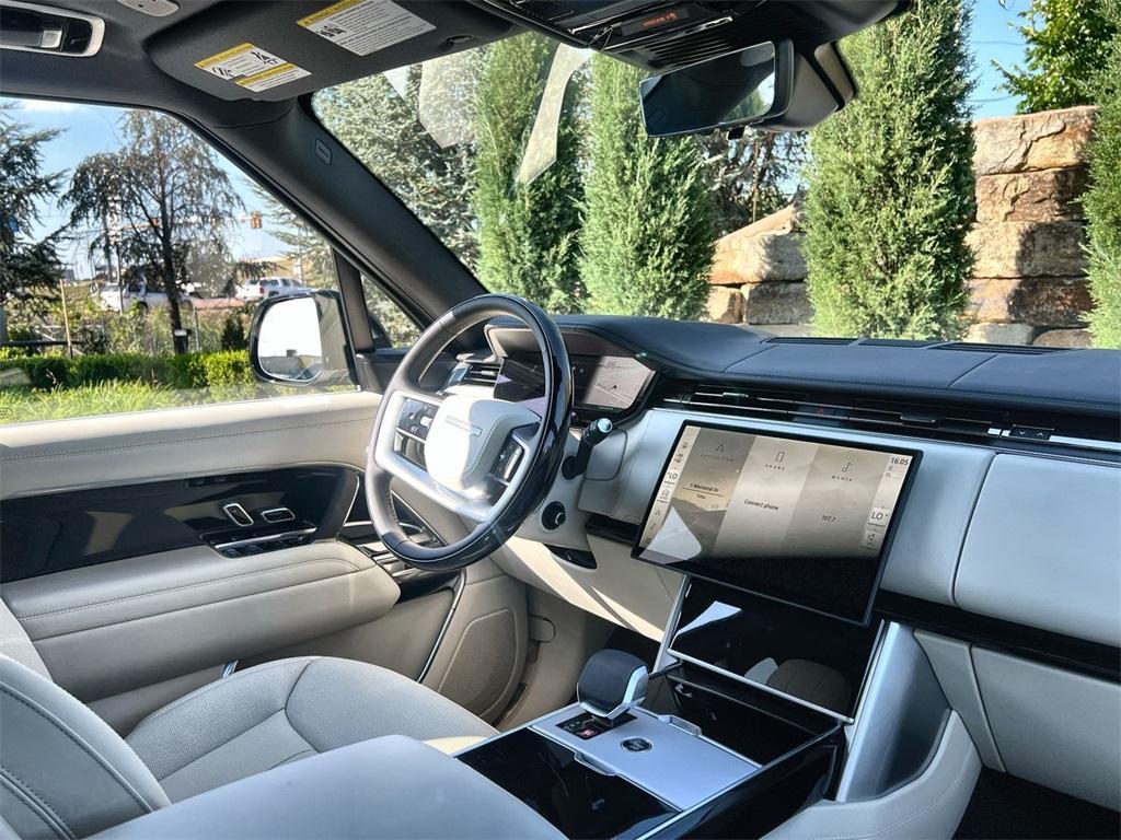 new 2025 Land Rover Range Rover car, priced at $152,965
