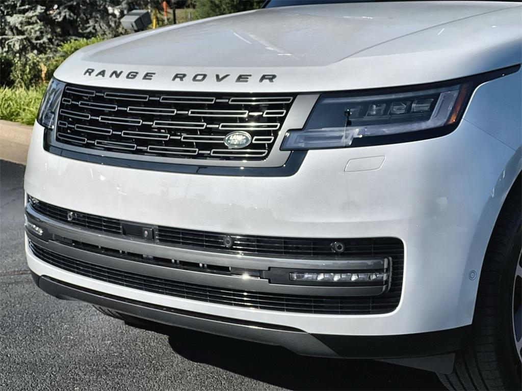 new 2025 Land Rover Range Rover car, priced at $152,965