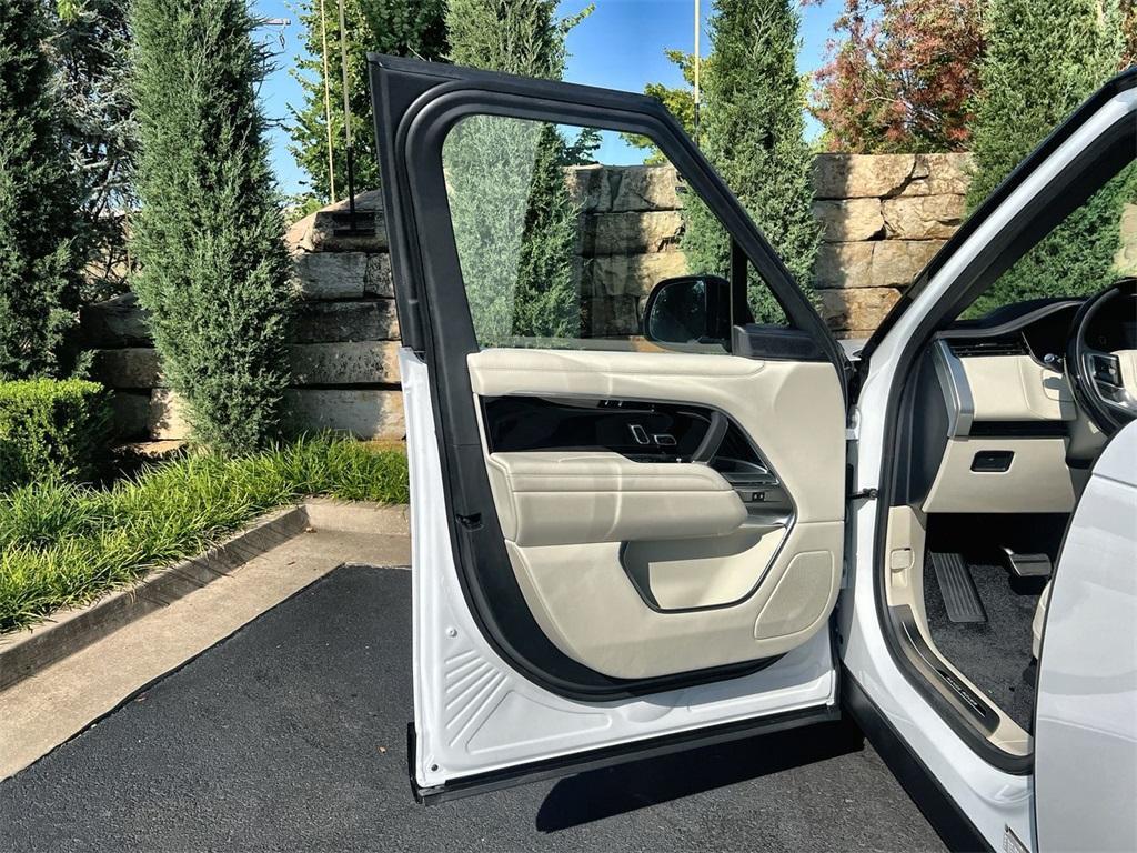 new 2025 Land Rover Range Rover car, priced at $152,965
