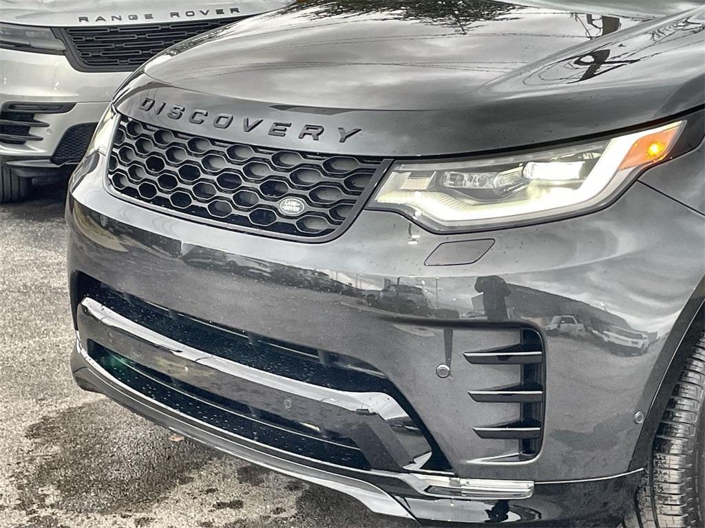 new 2025 Land Rover Discovery car, priced at $82,028