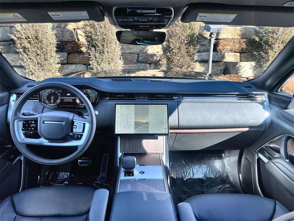 new 2025 Land Rover Range Rover car, priced at $154,460