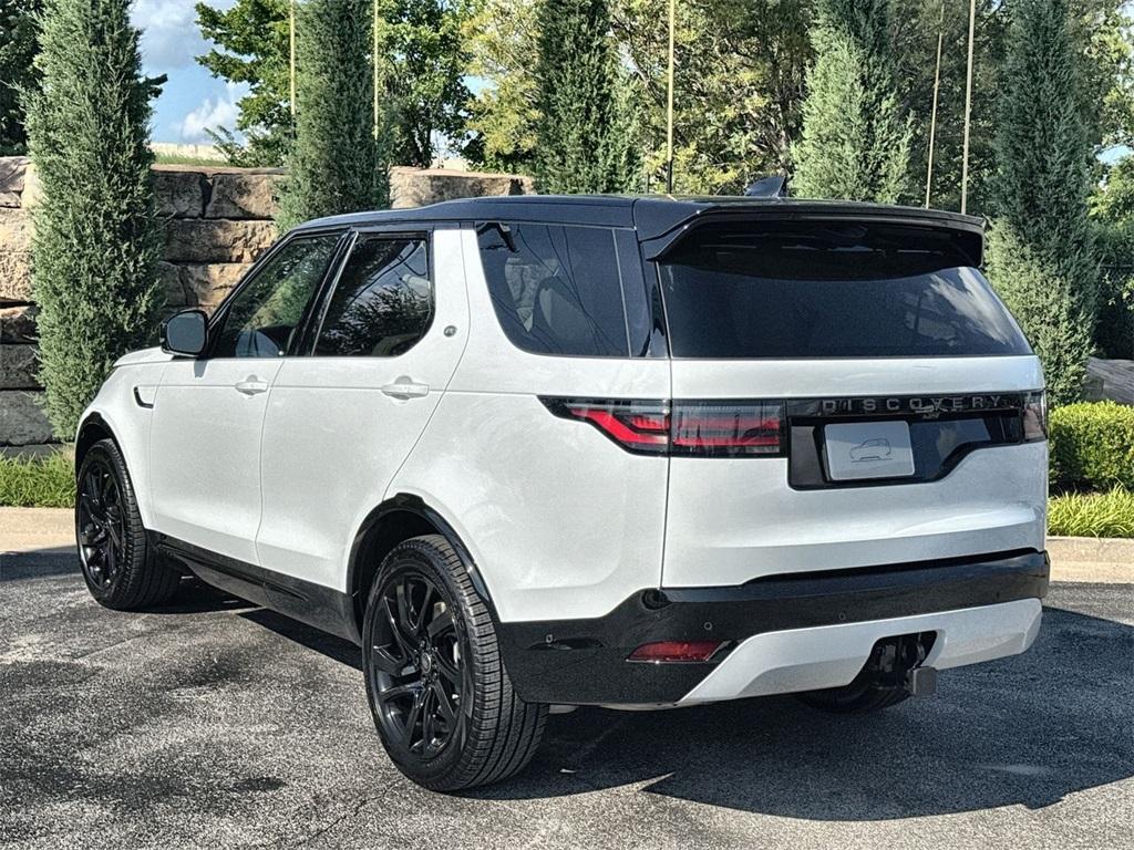 new 2025 Land Rover Discovery car, priced at $75,218