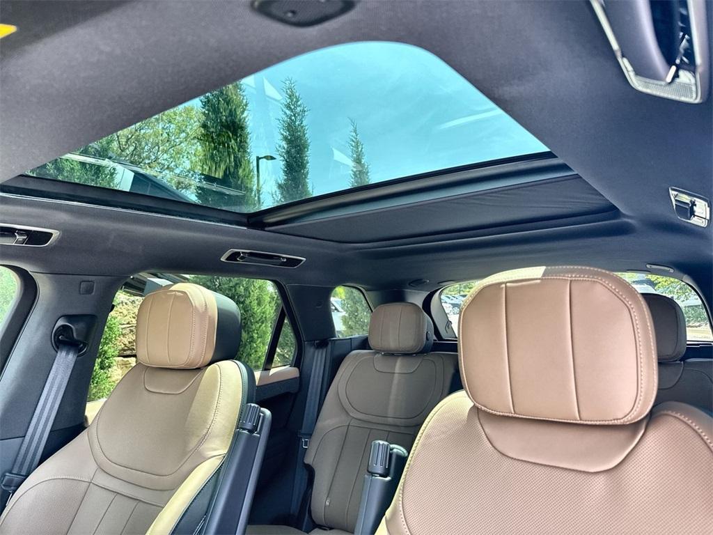 new 2025 Land Rover Range Rover Sport car, priced at $124,710