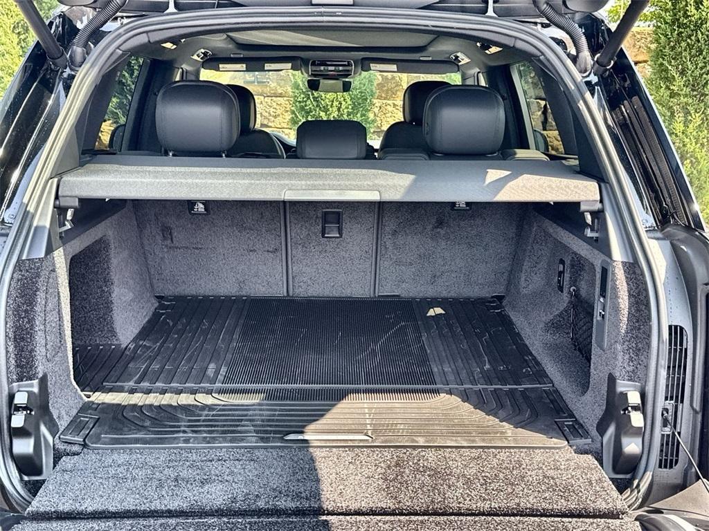 new 2025 Land Rover Range Rover car, priced at $145,885