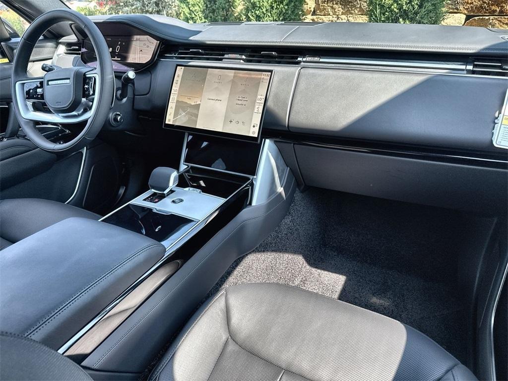 new 2025 Land Rover Range Rover car, priced at $145,885