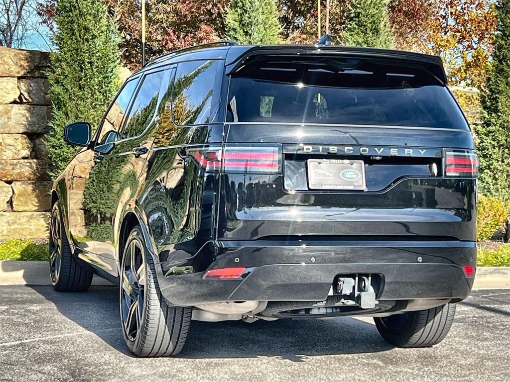 used 2024 Land Rover Discovery car, priced at $67,931