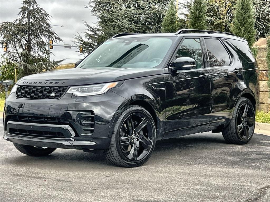 used 2024 Land Rover Discovery car, priced at $69,991