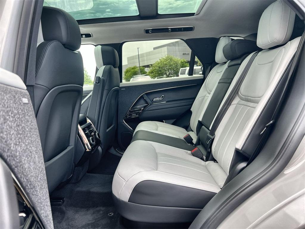 new 2025 Land Rover Range Rover Sport car, priced at $110,040
