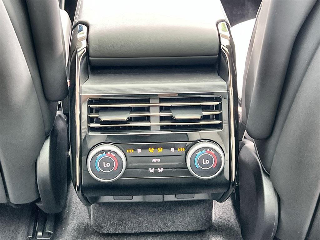 new 2025 Land Rover Range Rover Sport car, priced at $110,040