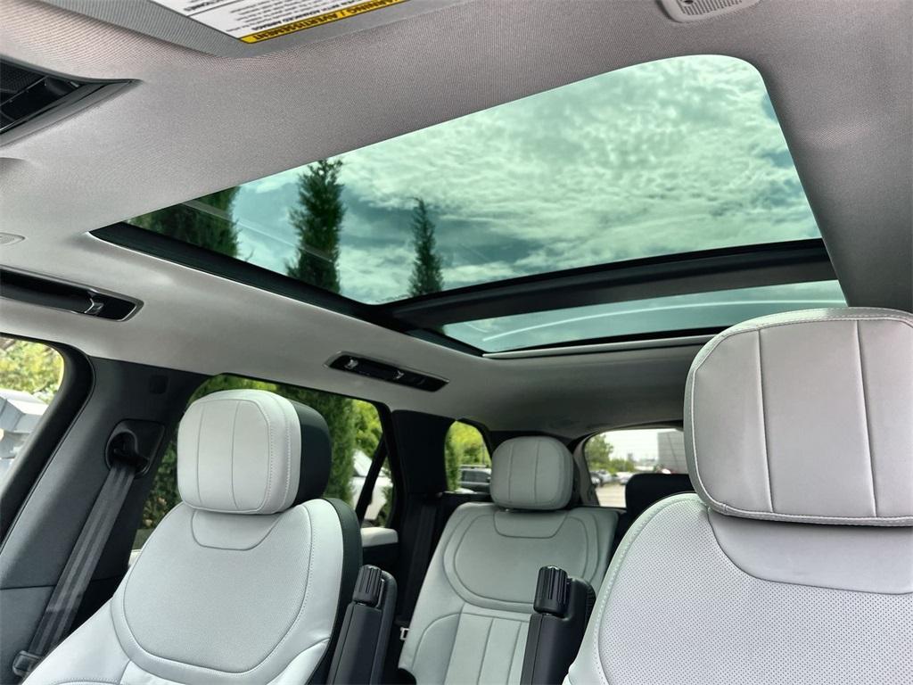 new 2025 Land Rover Range Rover Sport car, priced at $110,040