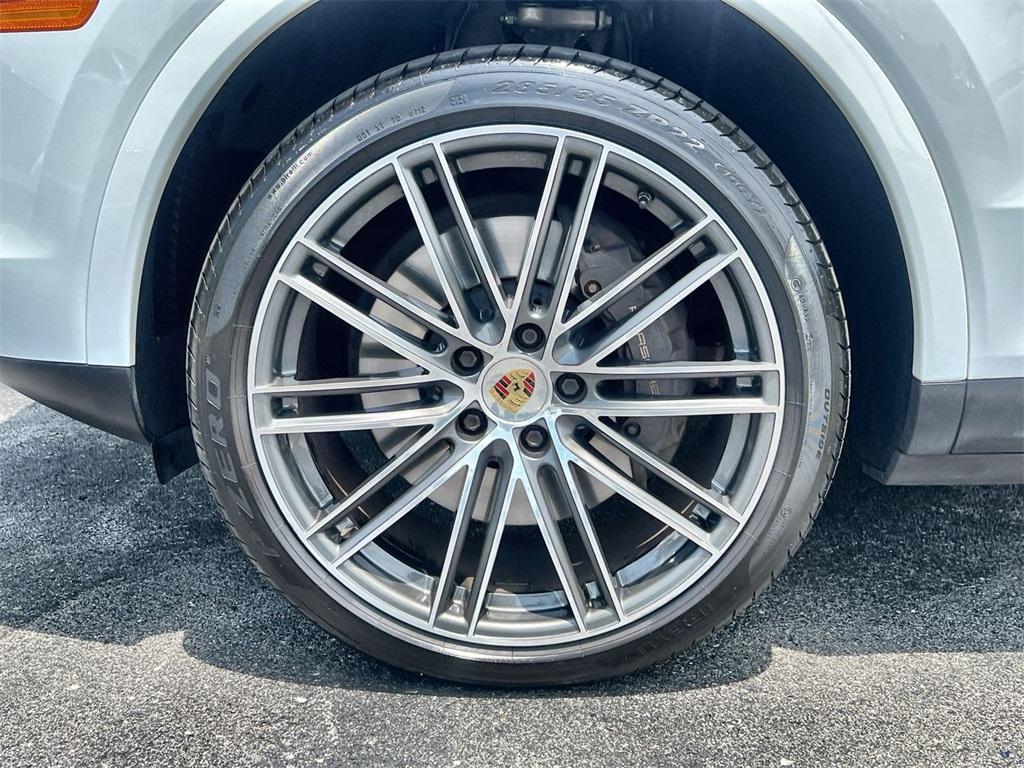 used 2022 Porsche Cayenne car, priced at $52,991
