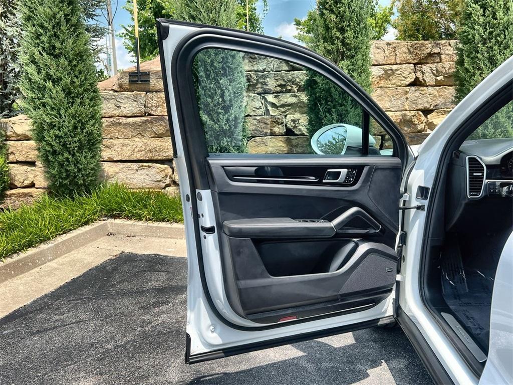 used 2022 Porsche Cayenne car, priced at $52,991