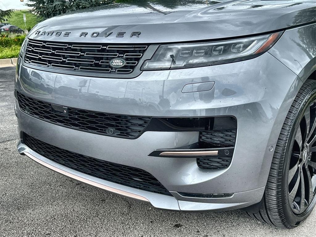 new 2025 Land Rover Range Rover Sport car, priced at $122,675
