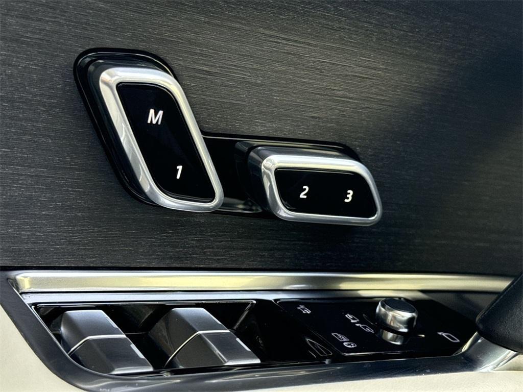 used 2023 Land Rover Range Rover car, priced at $86,991