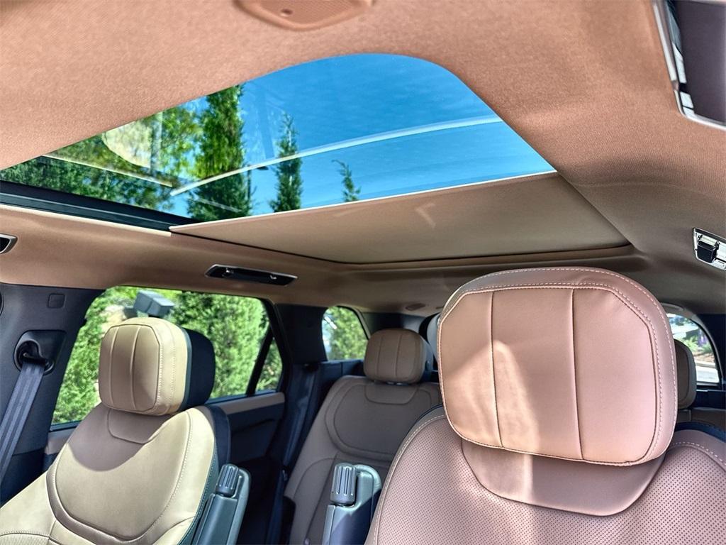 new 2025 Land Rover Range Rover Sport car, priced at $118,730