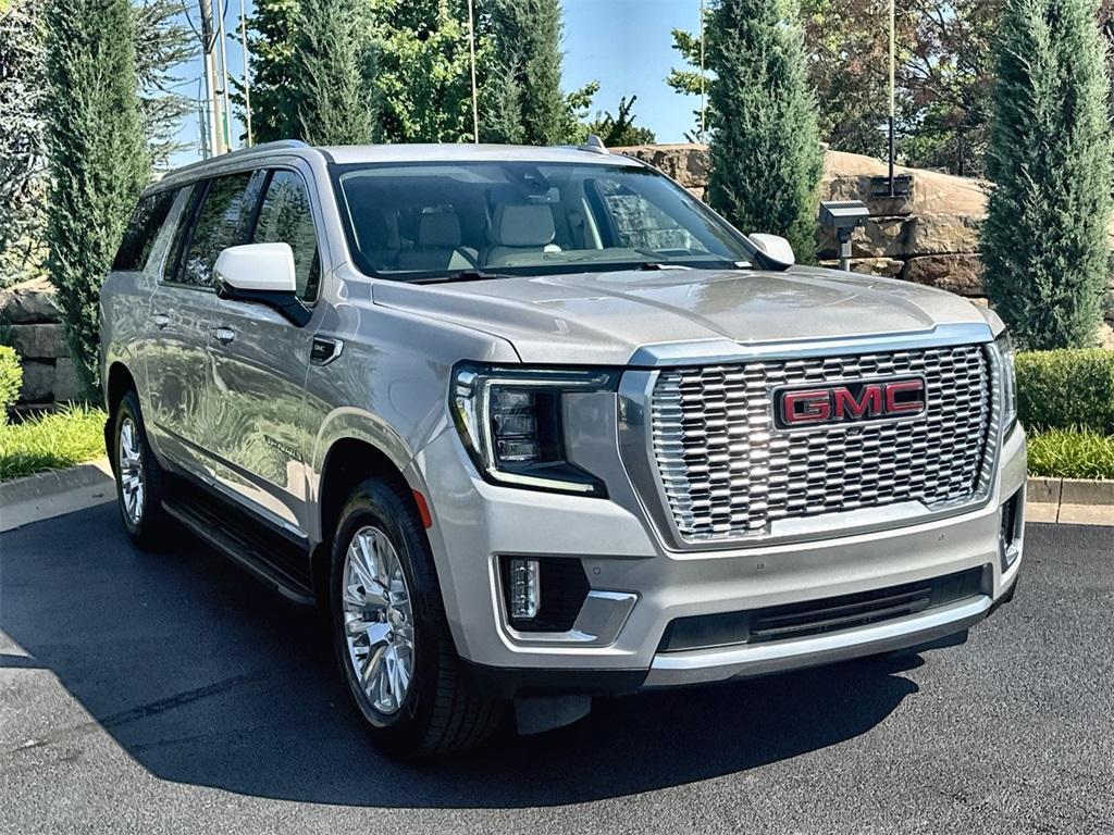 used 2021 GMC Yukon XL car, priced at $48,991
