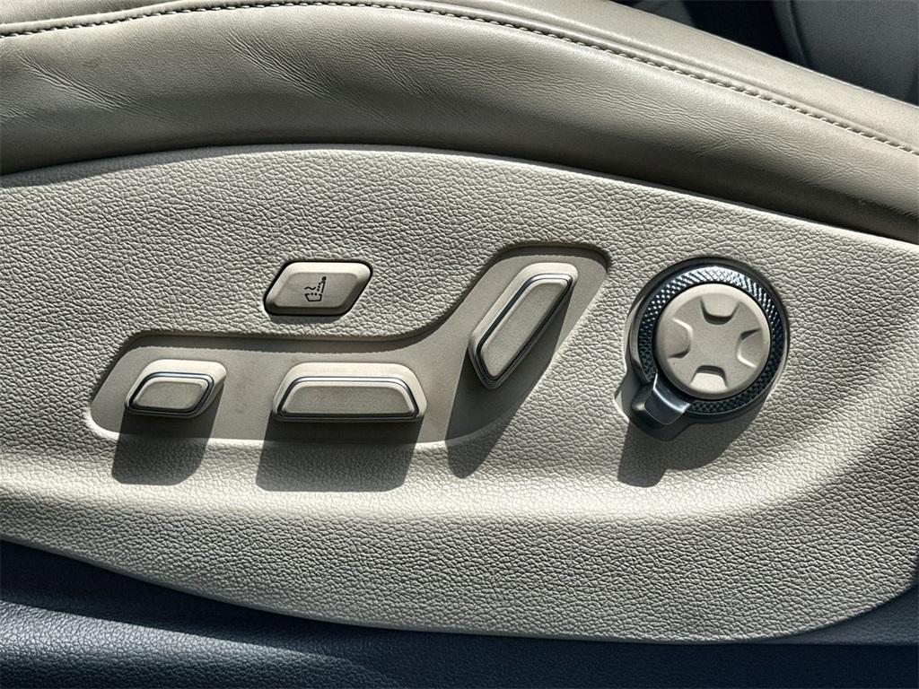 used 2025 Genesis GV80 car, priced at $68,291