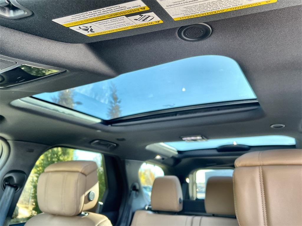 used 2025 Land Rover Discovery car, priced at $69,991