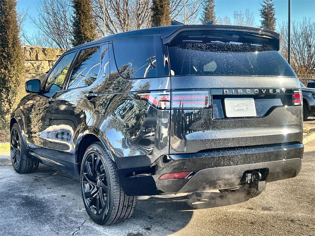 new 2025 Land Rover Discovery car, priced at $84,418