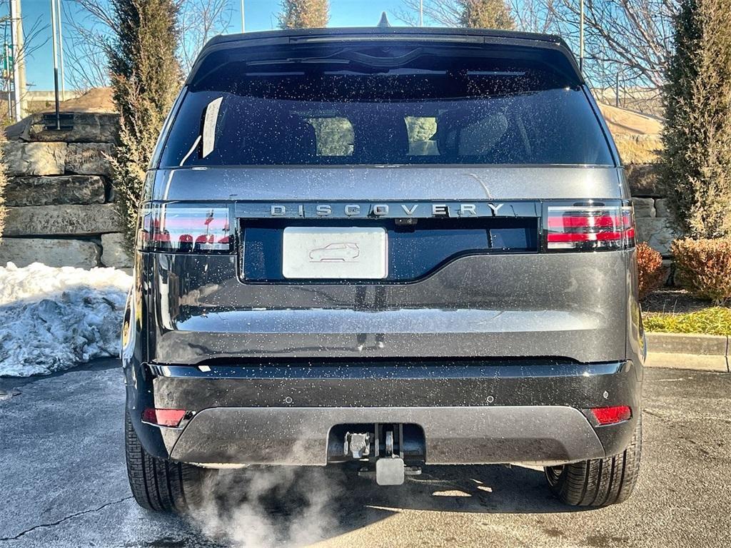 new 2025 Land Rover Discovery car, priced at $84,418