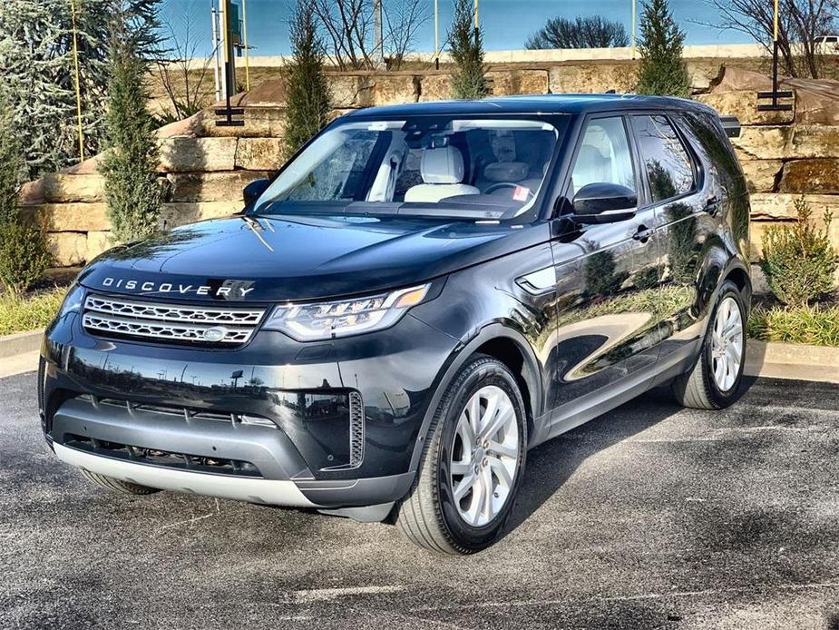 used 2019 Land Rover Discovery car, priced at $34,991