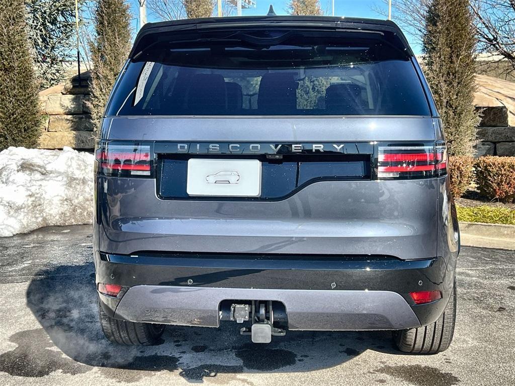 new 2025 Land Rover Discovery car, priced at $80,718