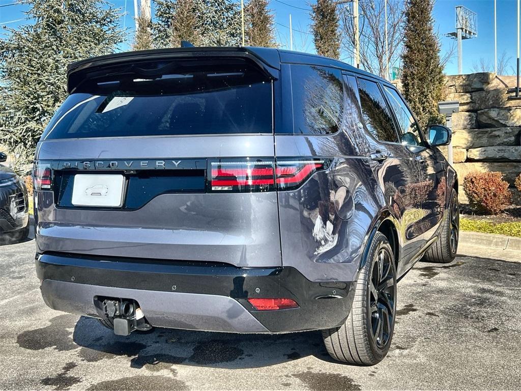 new 2025 Land Rover Discovery car, priced at $80,718