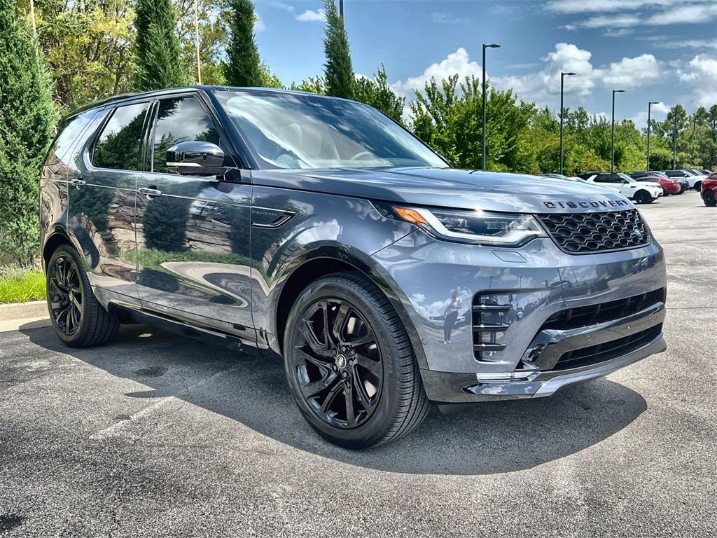 new 2025 Land Rover Discovery car, priced at $76,918
