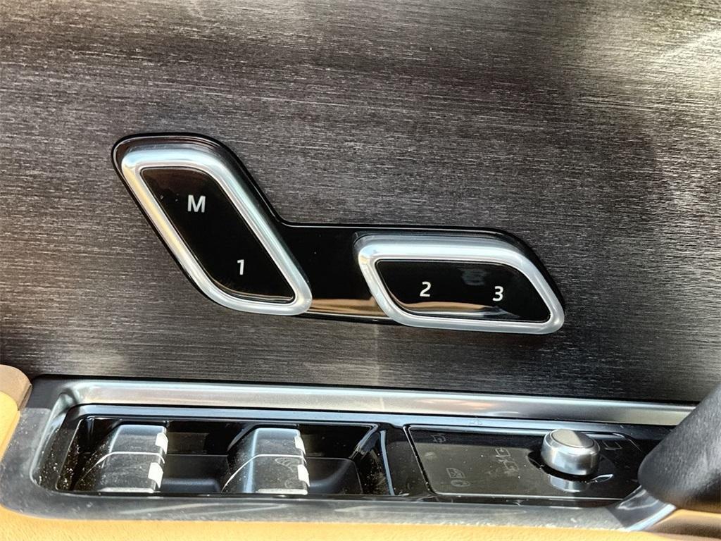 new 2025 Land Rover Range Rover car, priced at $166,650