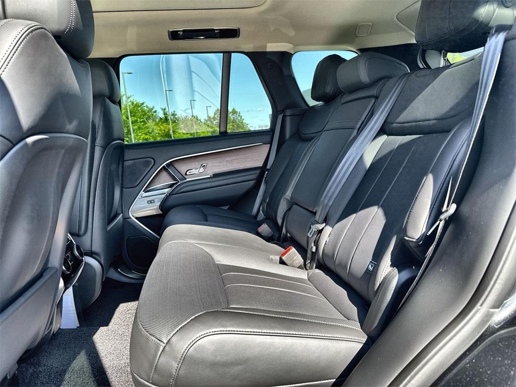 new 2025 Land Rover Range Rover car, priced at $144,575