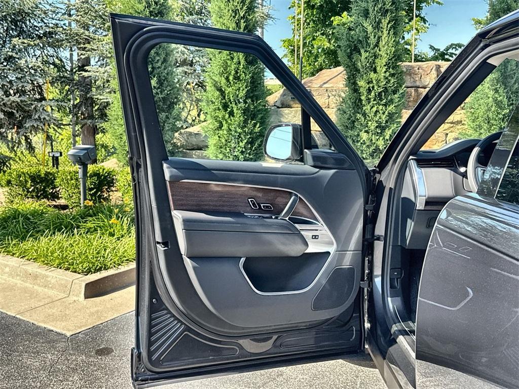 new 2025 Land Rover Range Rover car, priced at $144,575
